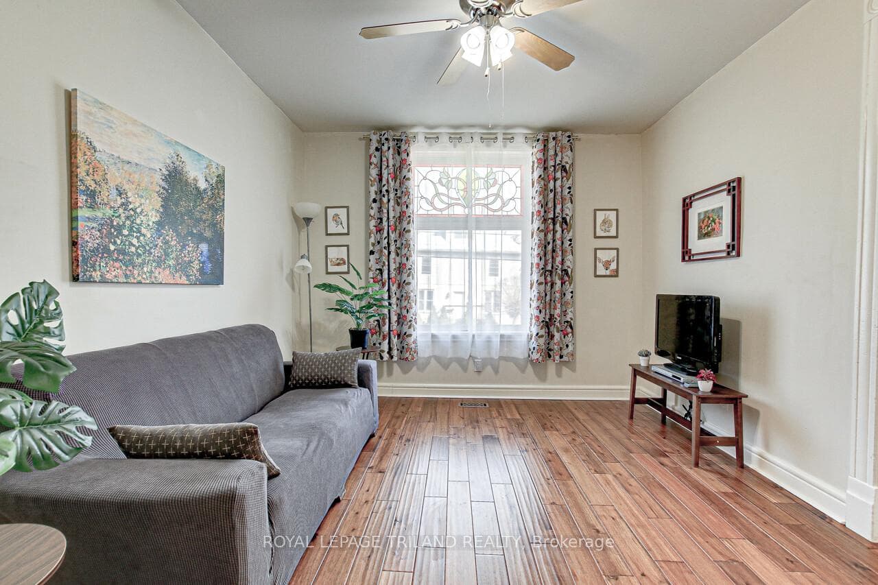 24 Gladstone Avenue photo 7