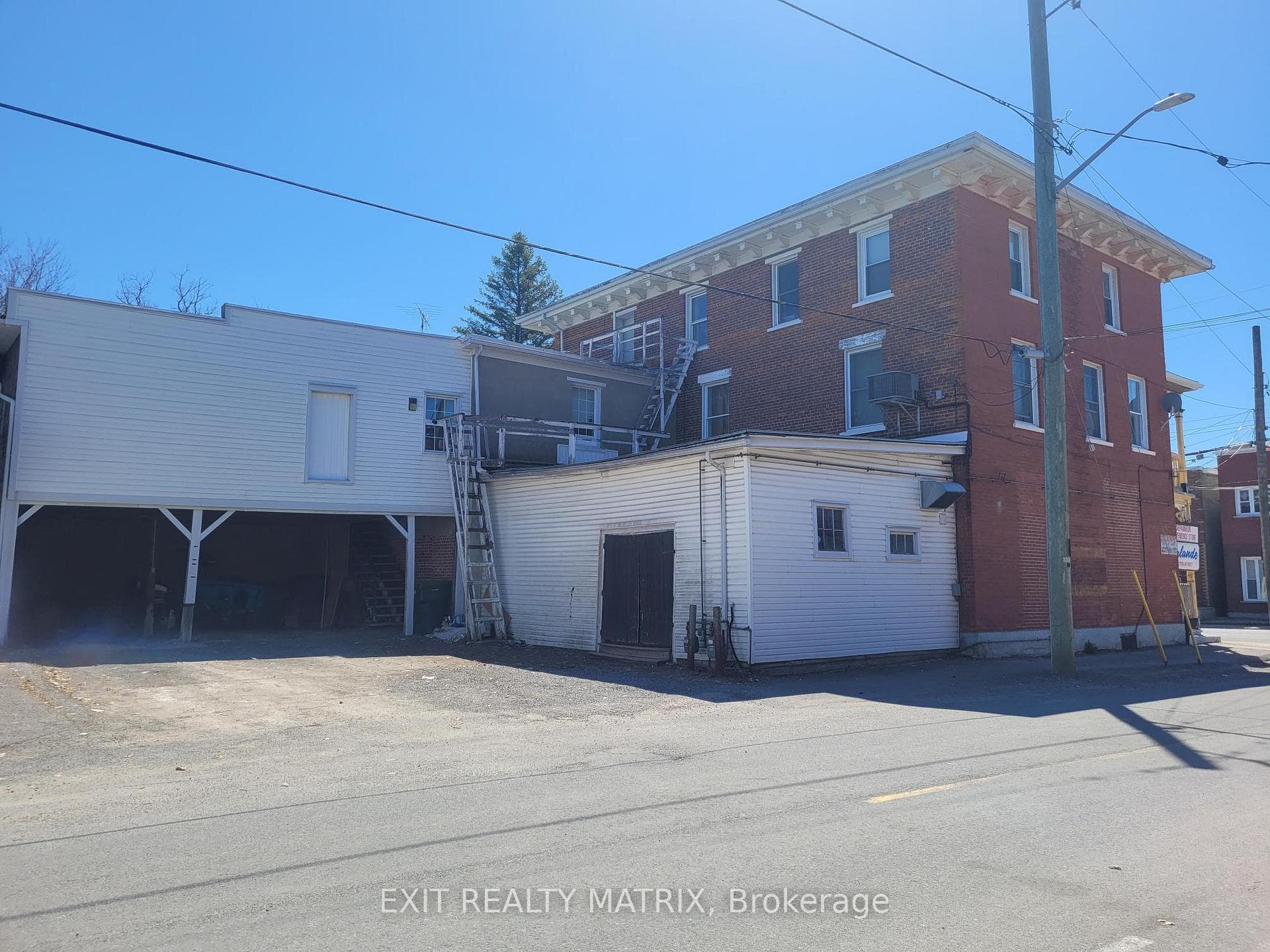 143-145 Main Street photo 4