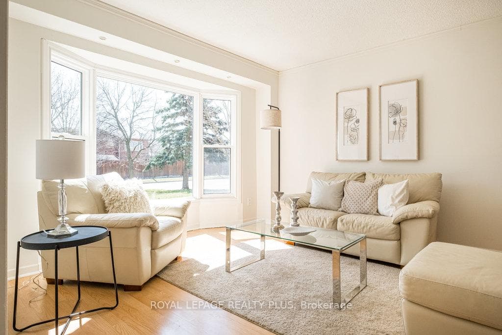 937 Chippenham Drive photo 8