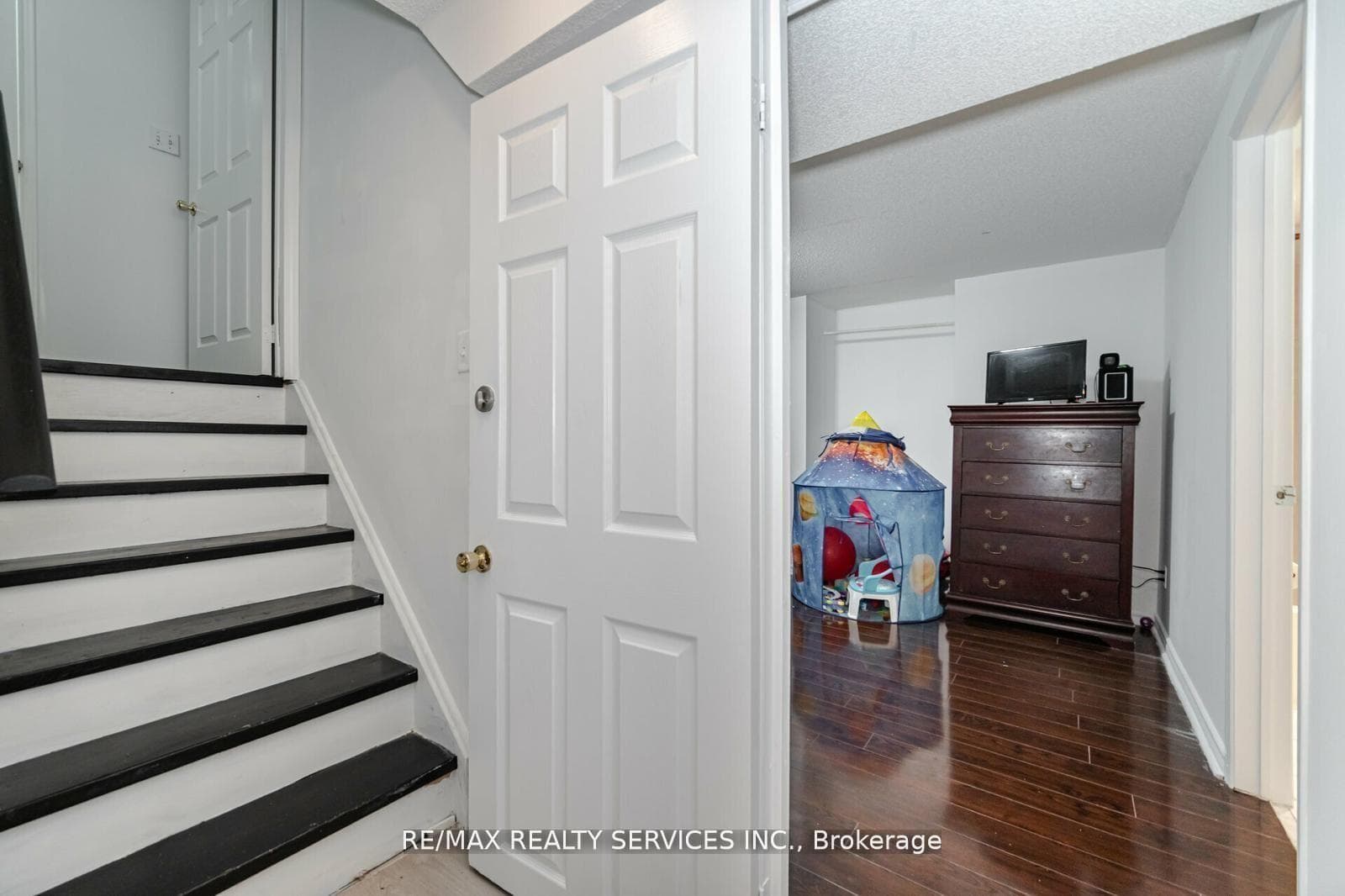 17 Dawes Road photo 18