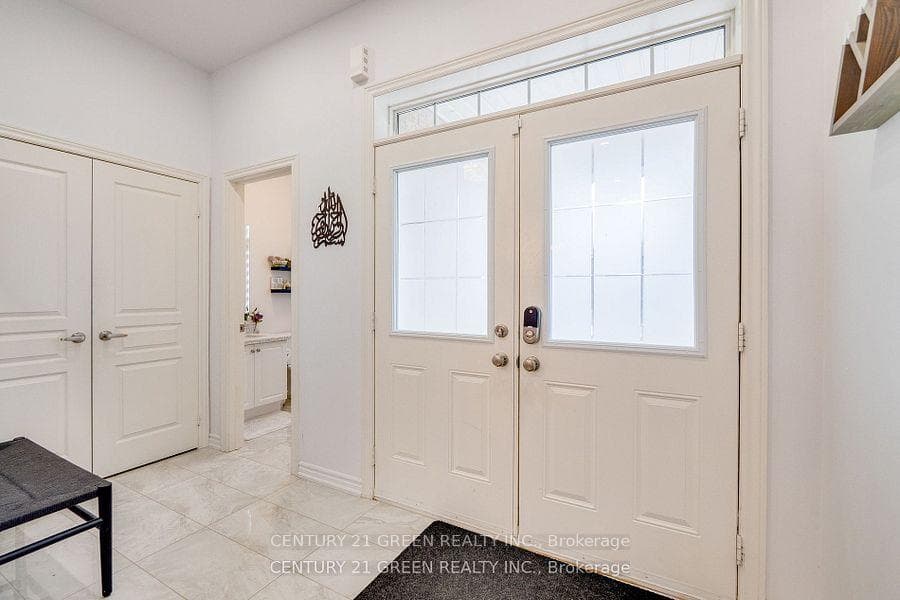 86 Colville Place photo 4