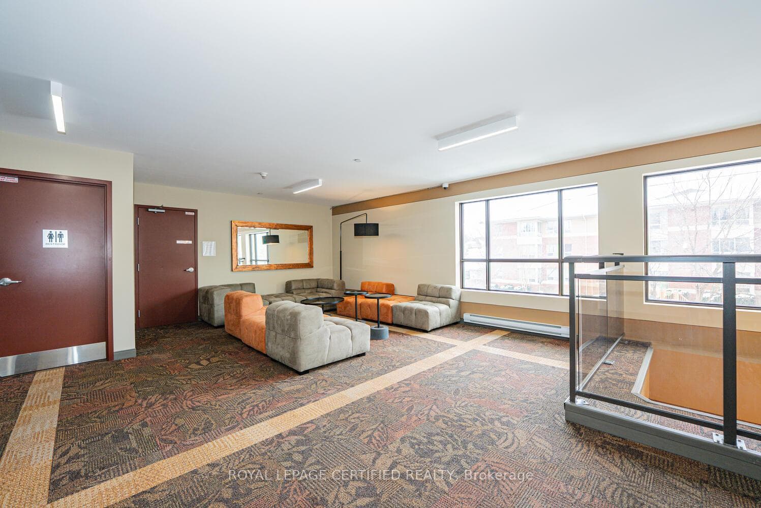 26 Wellington Street Unit 205 photo 9