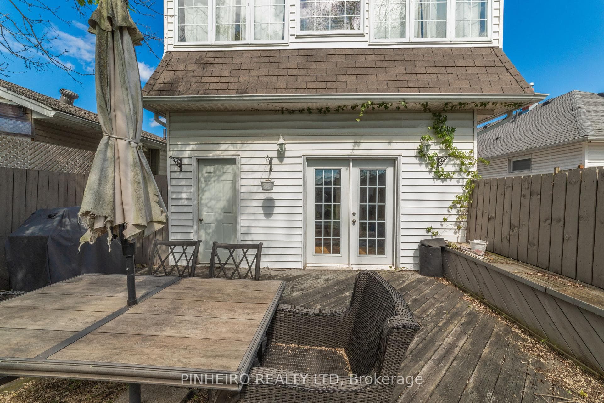 125 Price Street photo 6