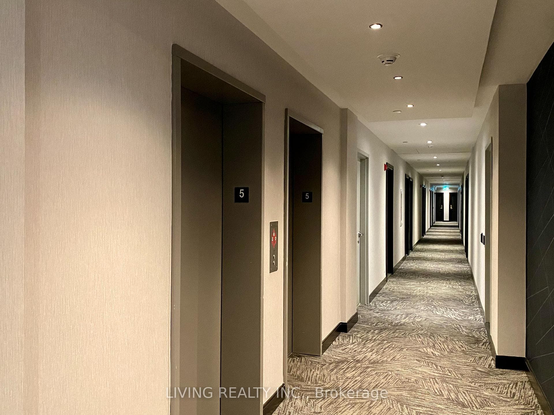 90 Glen Everest Road Unit 525 photo 4