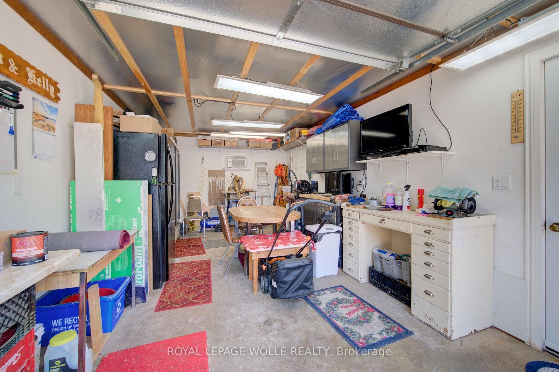 99 Highman Avenue photo 27