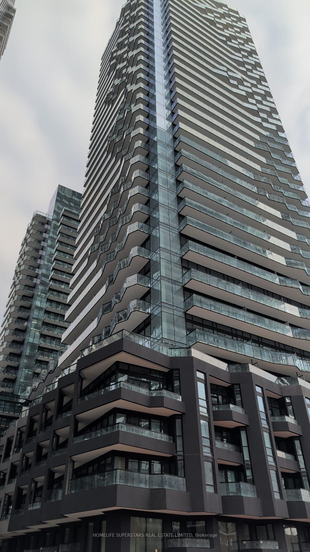 110 Broadway Avenue Unit 301 photo 1