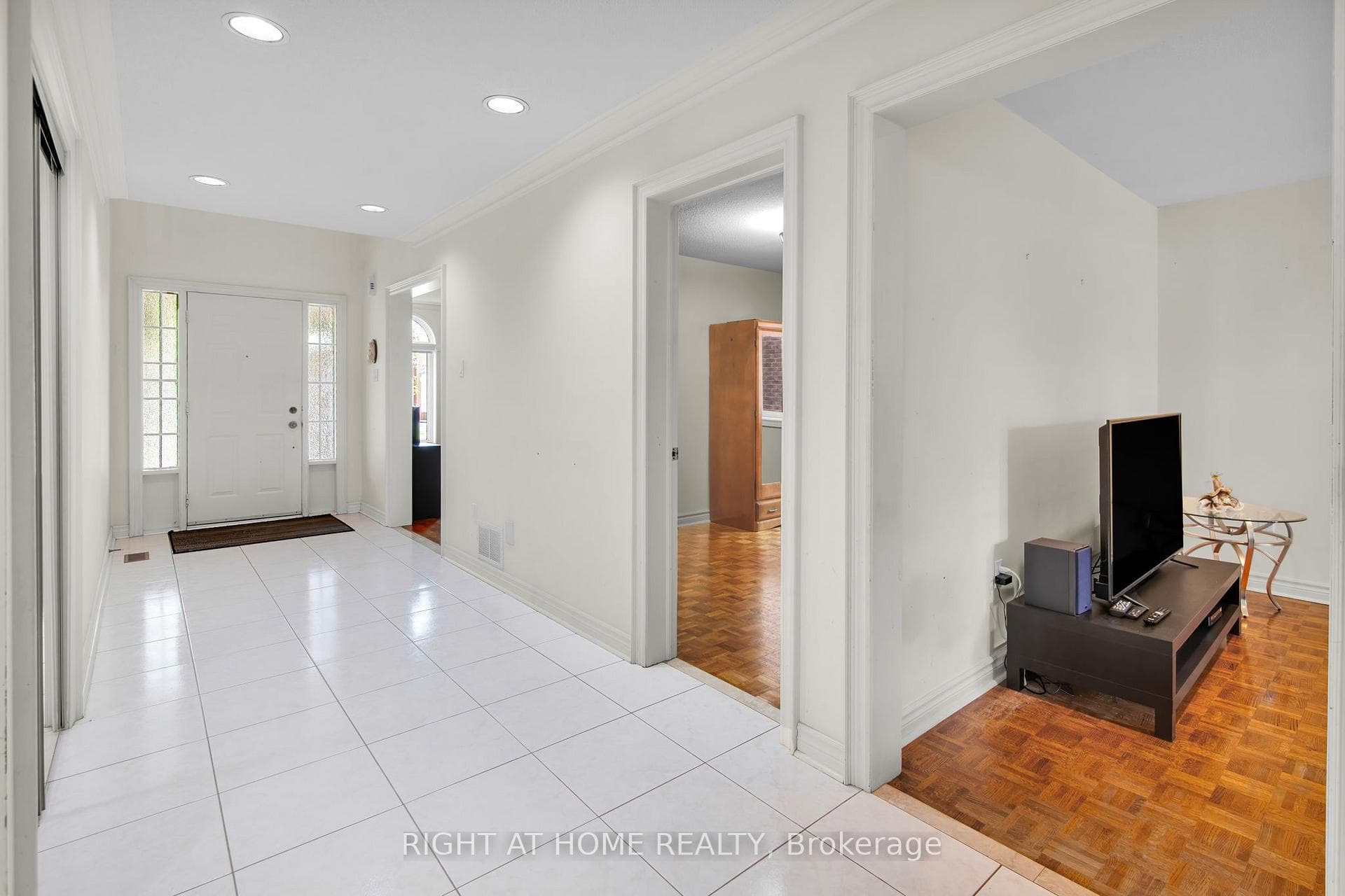 14 Fern Avenue photo 9