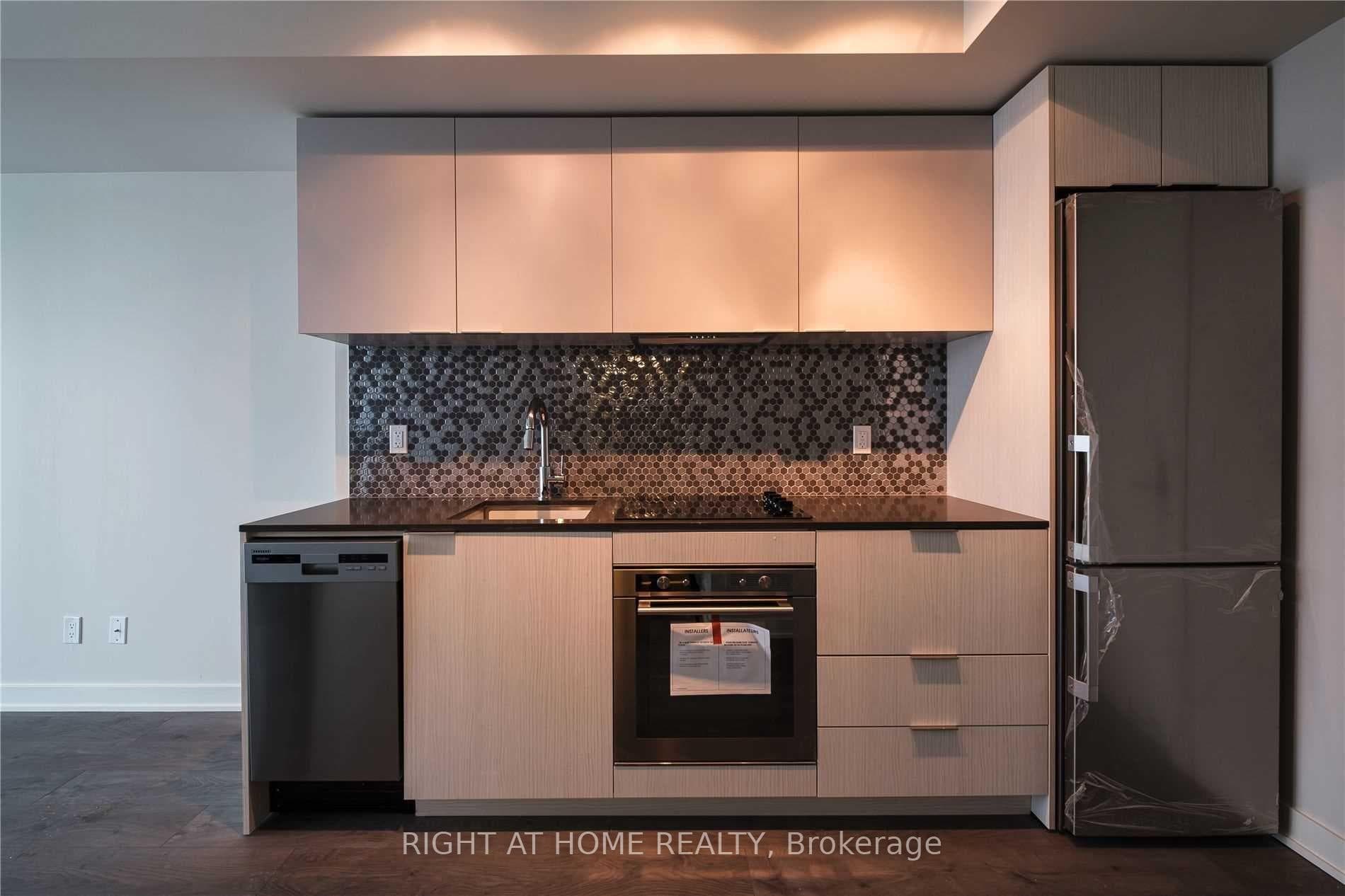 2 Sonic Way Unit # 1408, photo 3