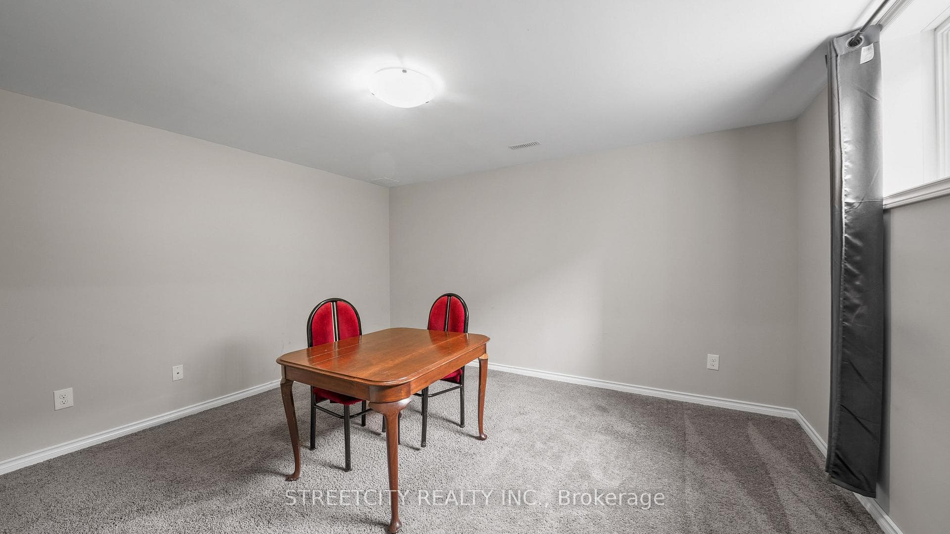 204 Peach Tree Boulevard photo 34
