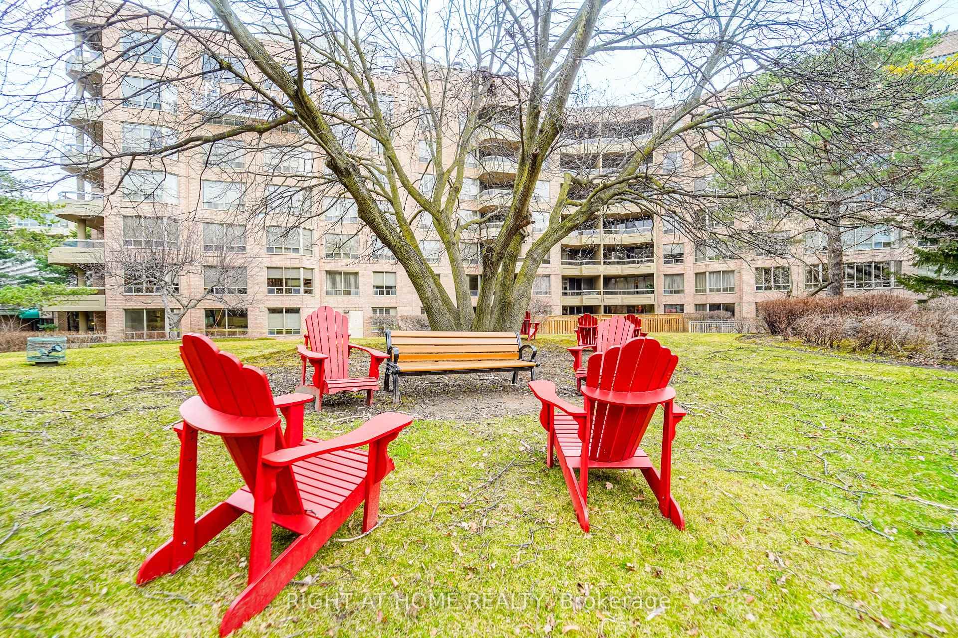 1210 Don Mills Road Unit 123 photo 26