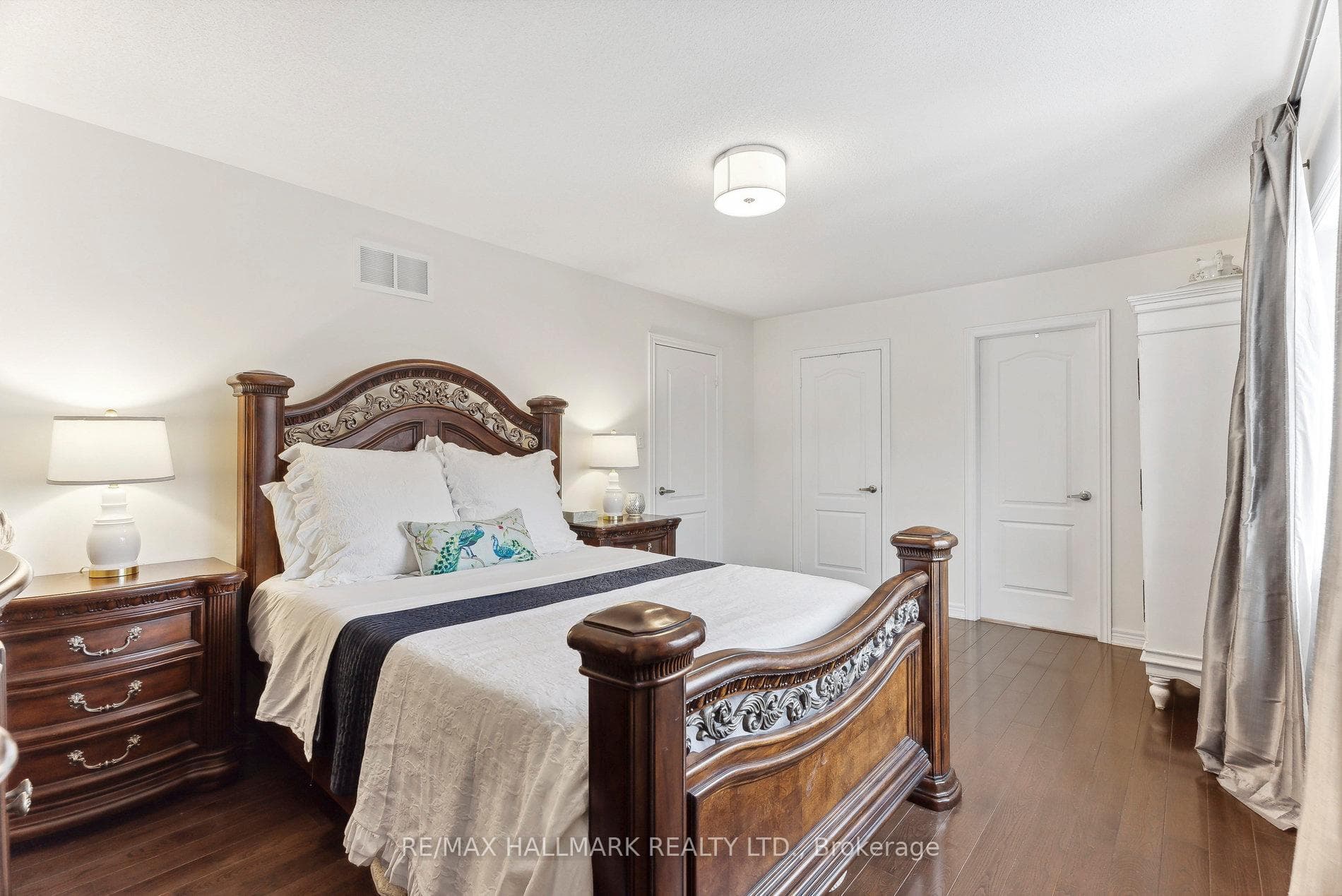 55 Brown Lane photo 24