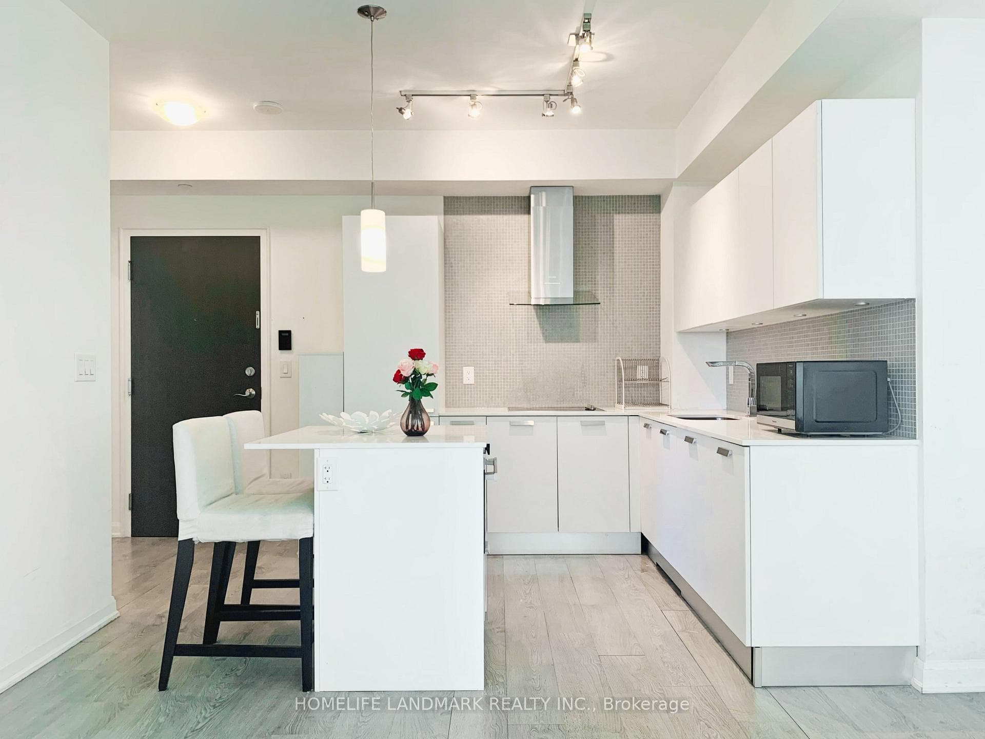 11 Bogert Avenue Unit 2101 photo 8