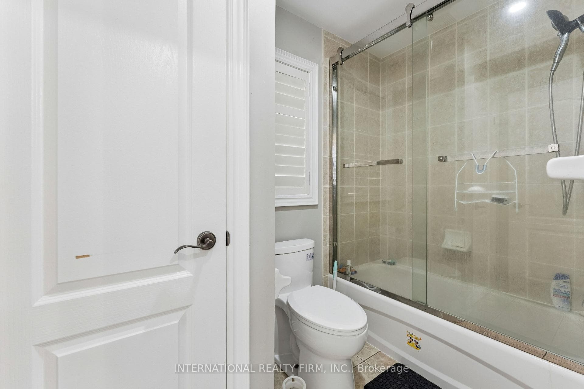 8 Redwillow Road photo 25