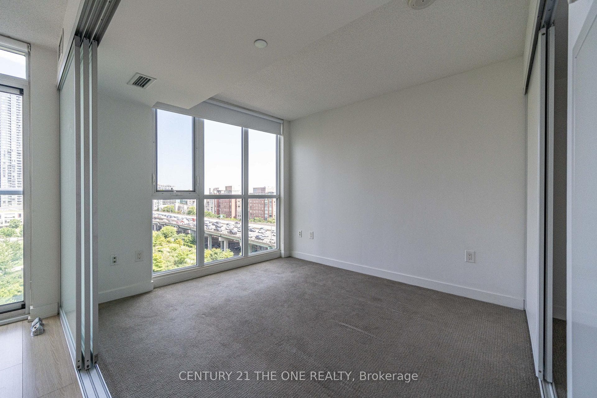 75 Queens Wharf Road Unit 1003 photo 19