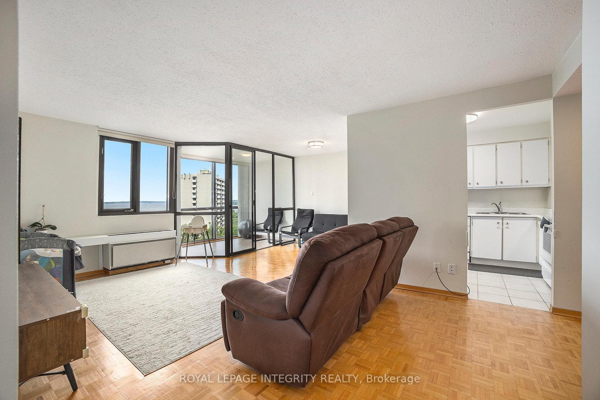 2871 Richmond Road Unit 1608 photo 10