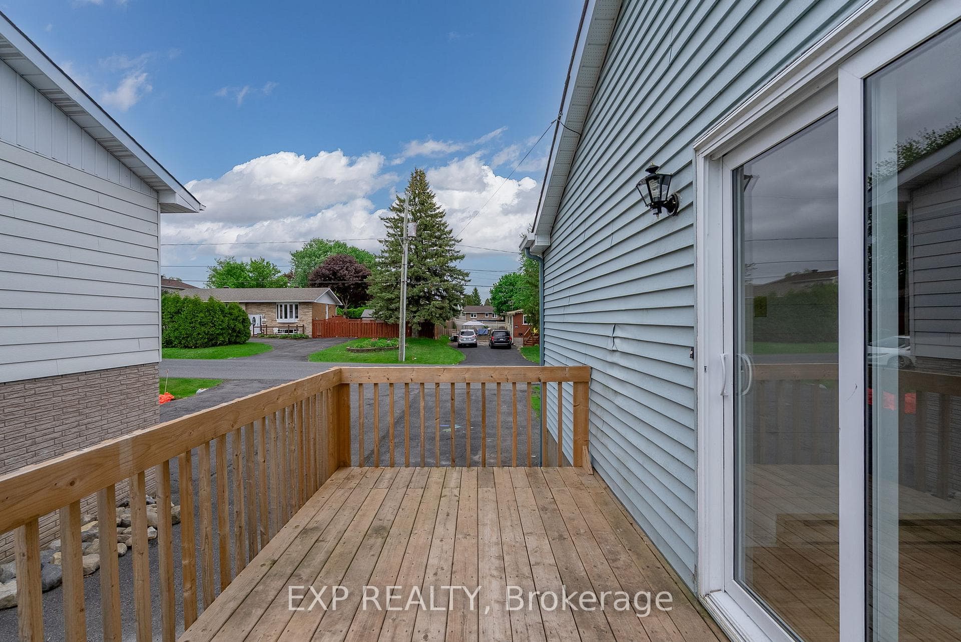 1820 Elgin Street photo 32
