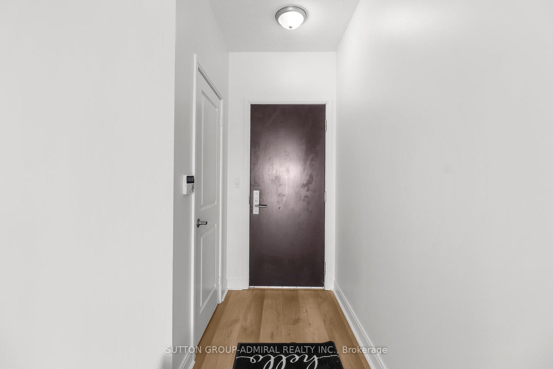 60 Absolute Avenue Unit 2904 photo 7