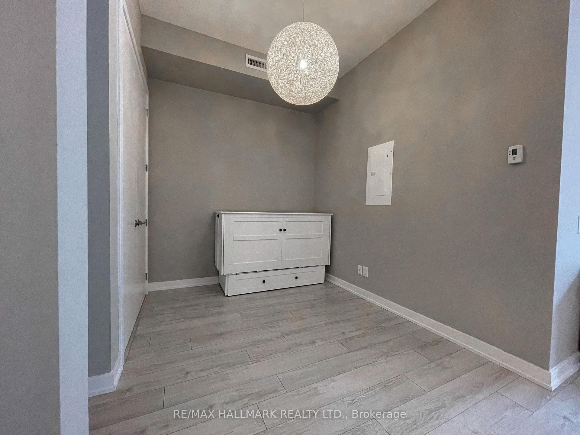 40 Esplanade Lane Unit 106 photo 24