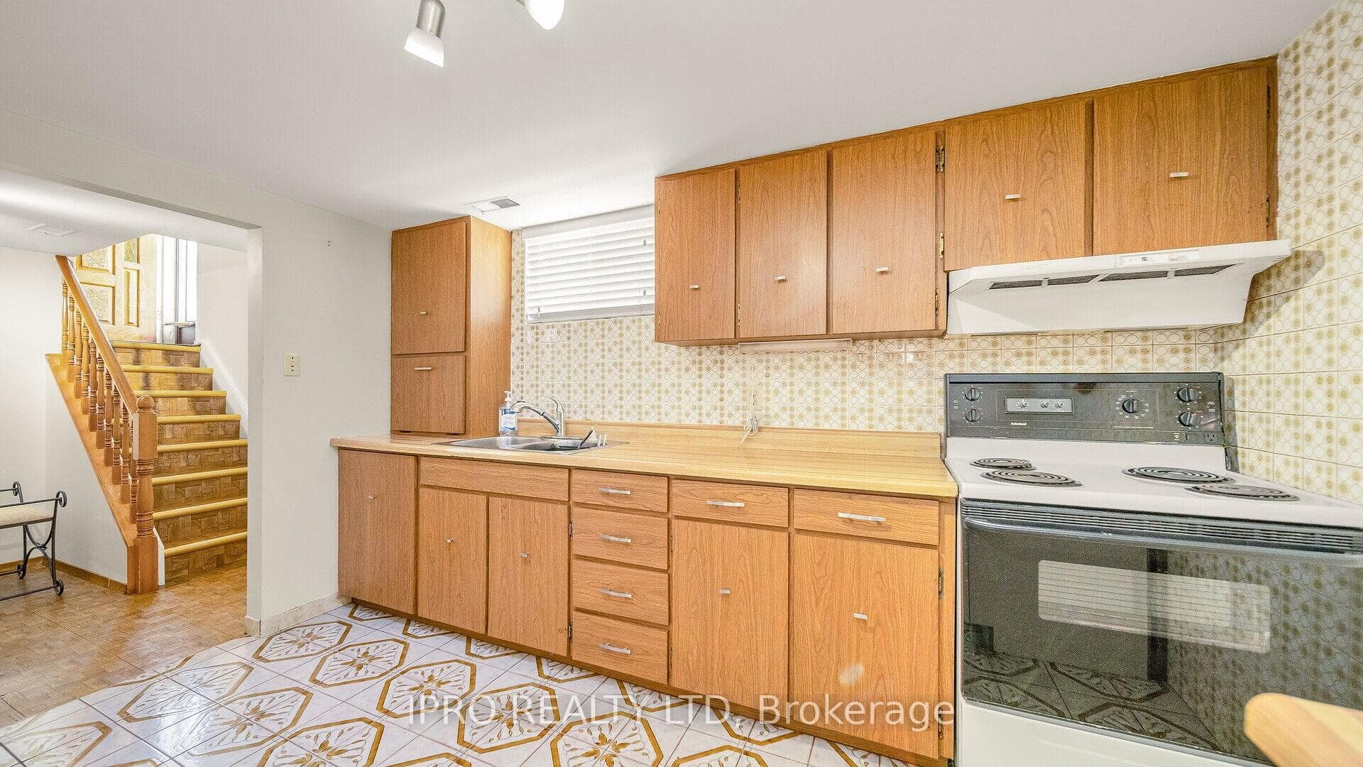 30 Windermere Court photo 20