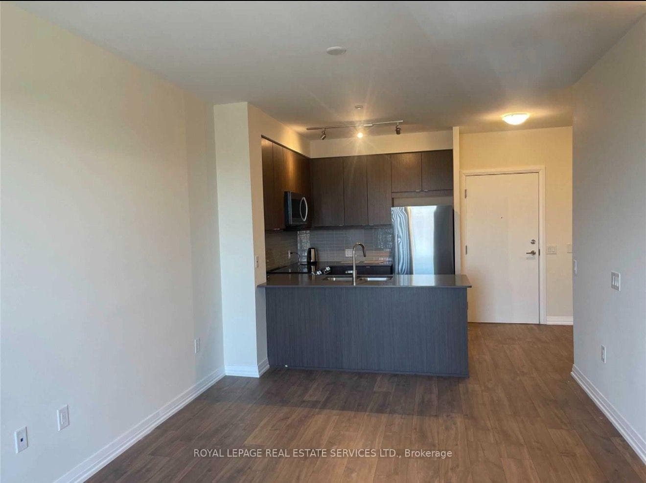 50 Thomas Riley Road Unit 812 photo 10