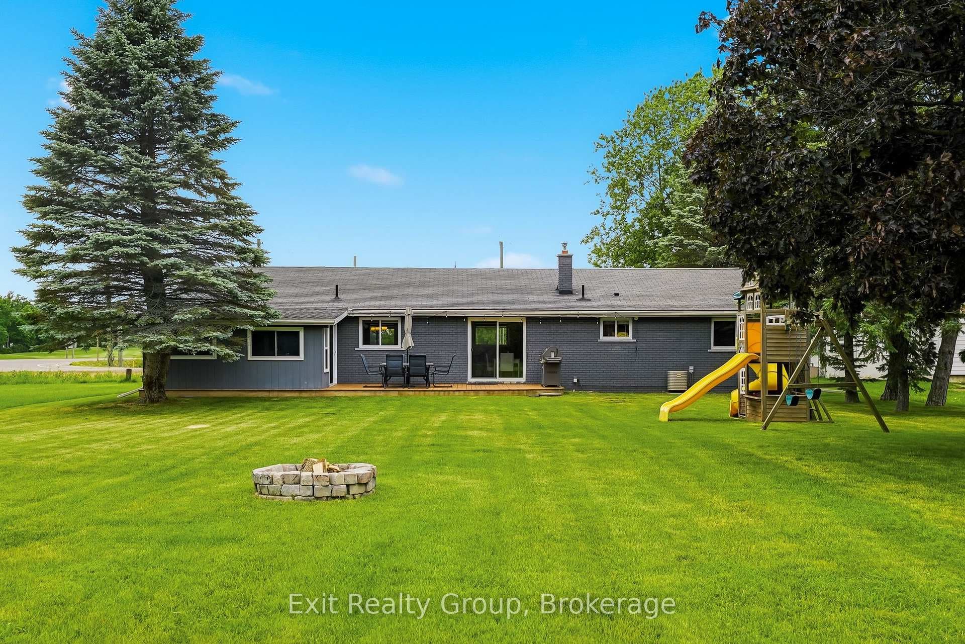 710 Harmony Road photo 32