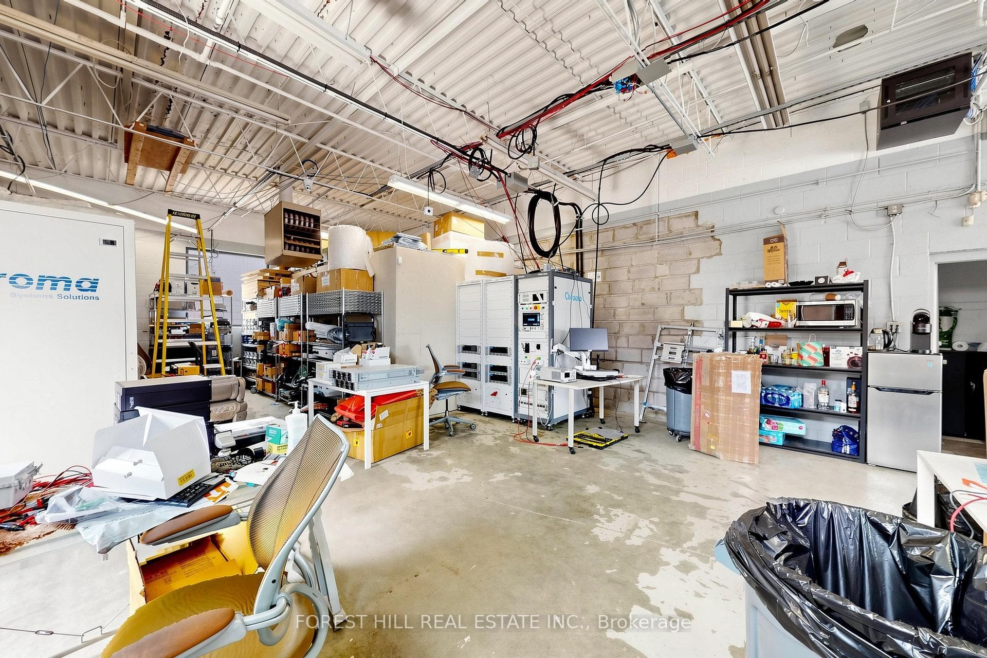 1502 Speers Road photo 15
