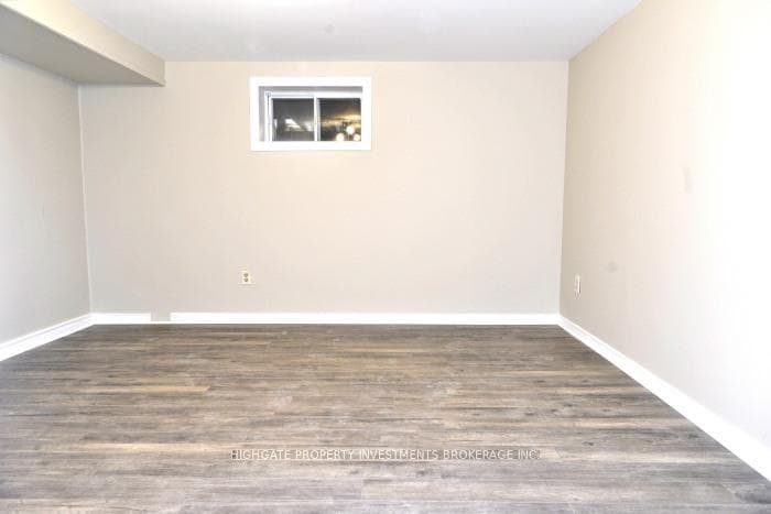 19 Avondale Boulevard Unit Bsmt photo 9