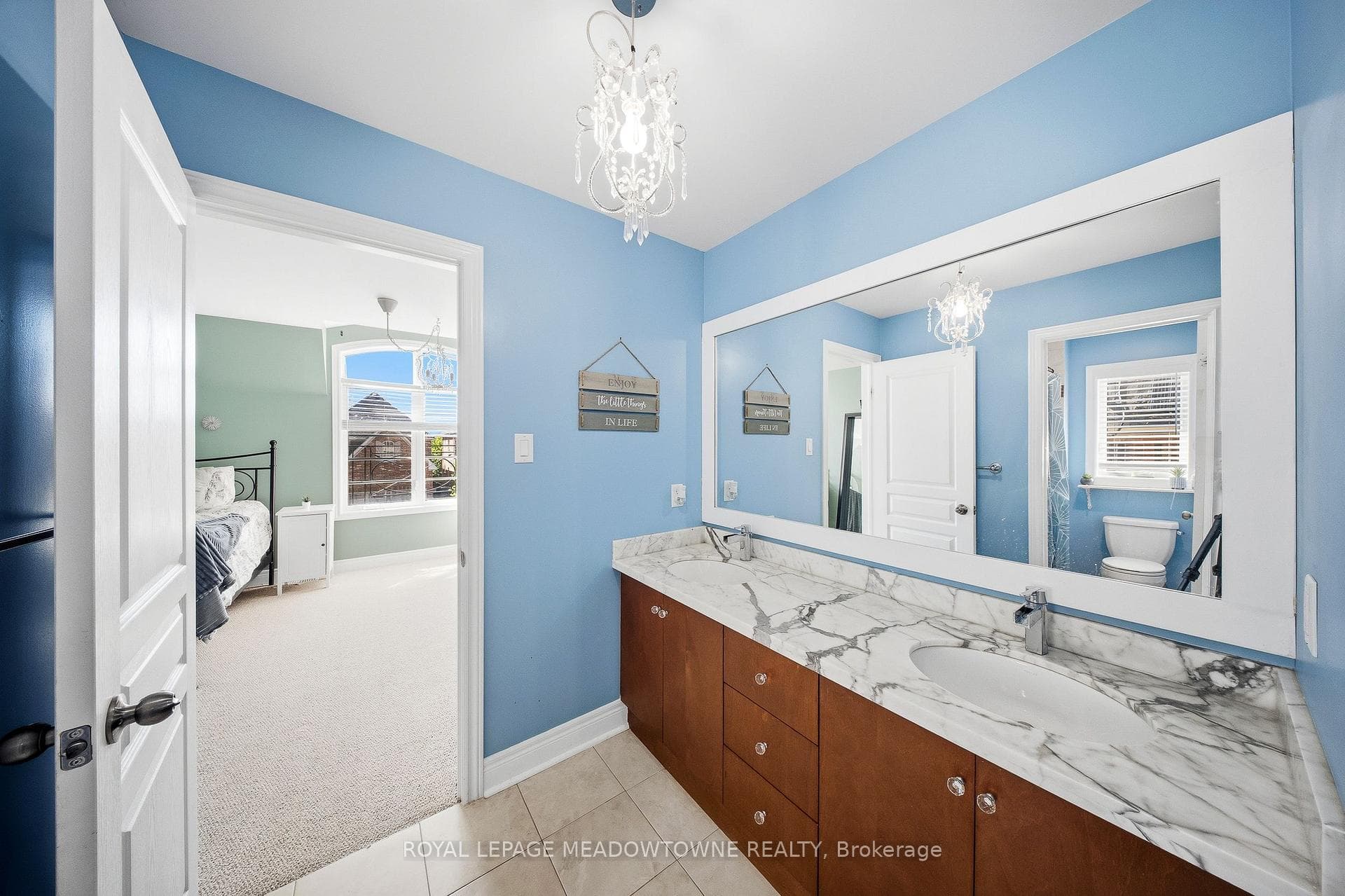 298 Eaton Street photo 34