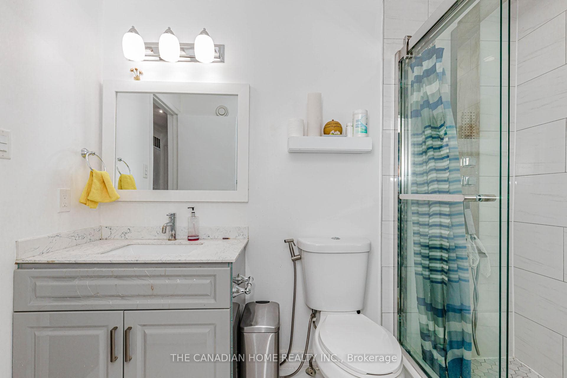 67 BIGHORN Crescent photo 35
