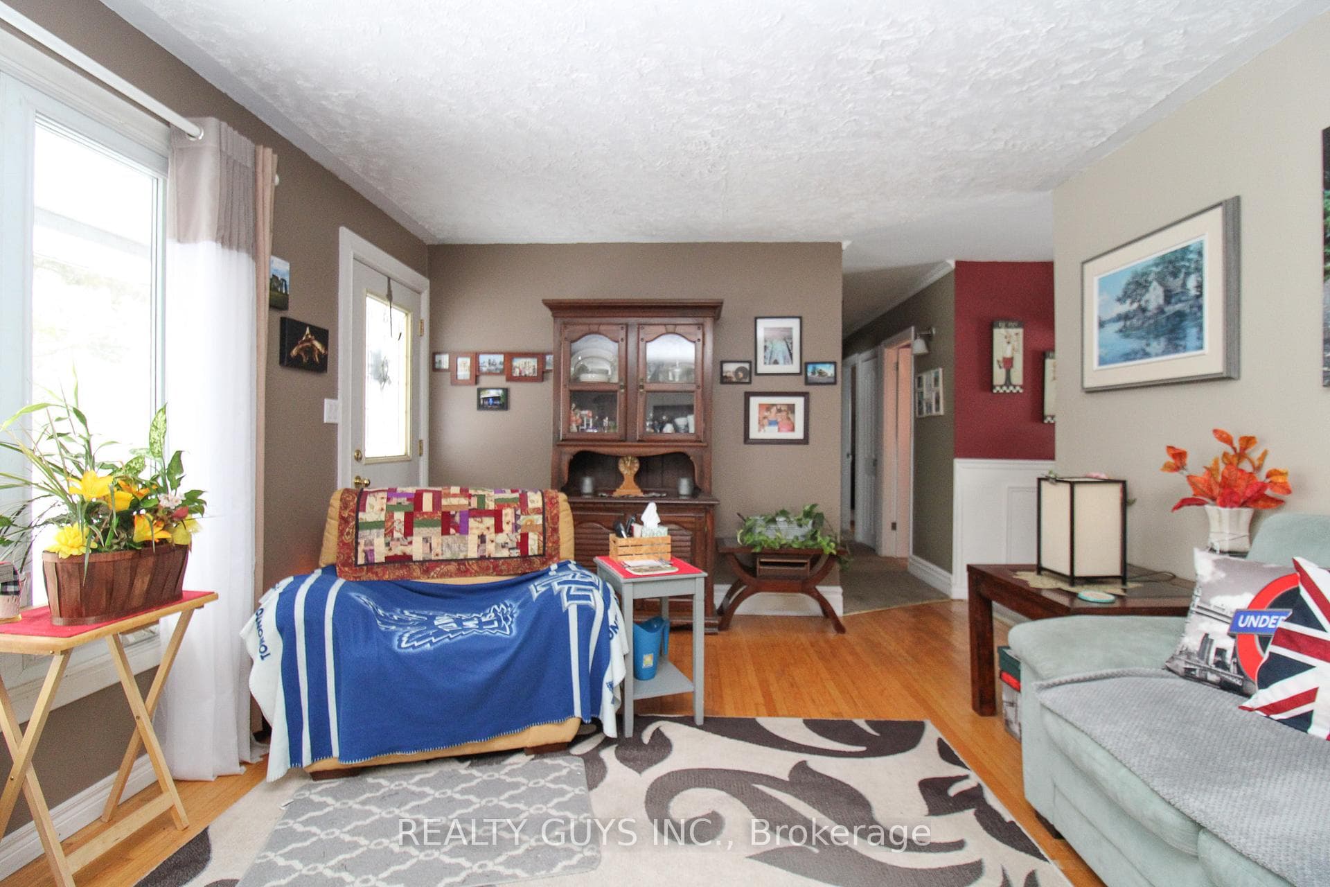 1219 Meadowview Road photo 16