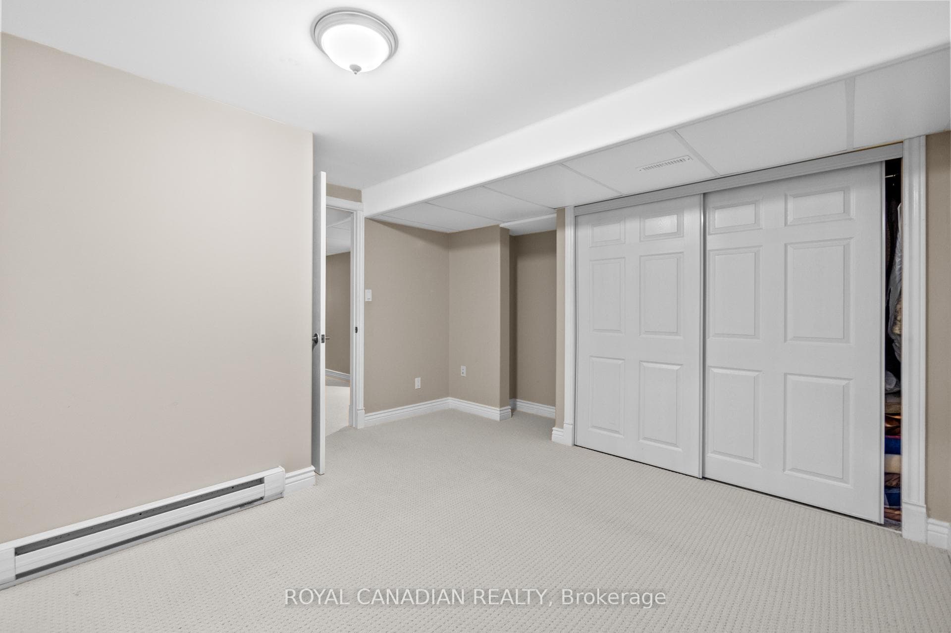 959 Lancaster Boulevard photo 33