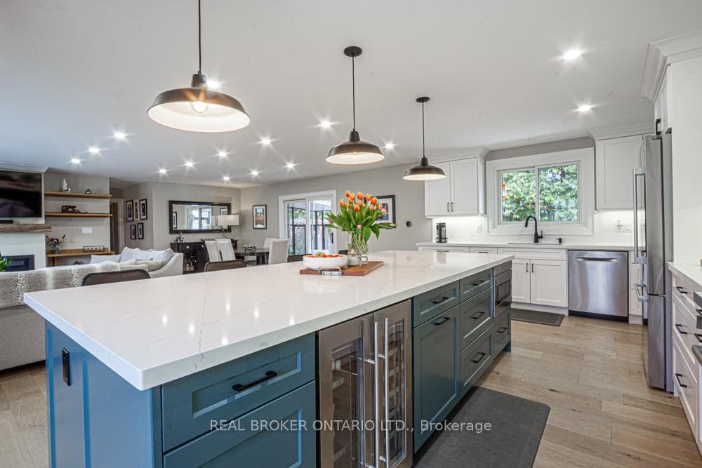 15 Coachman Crescent photo 12