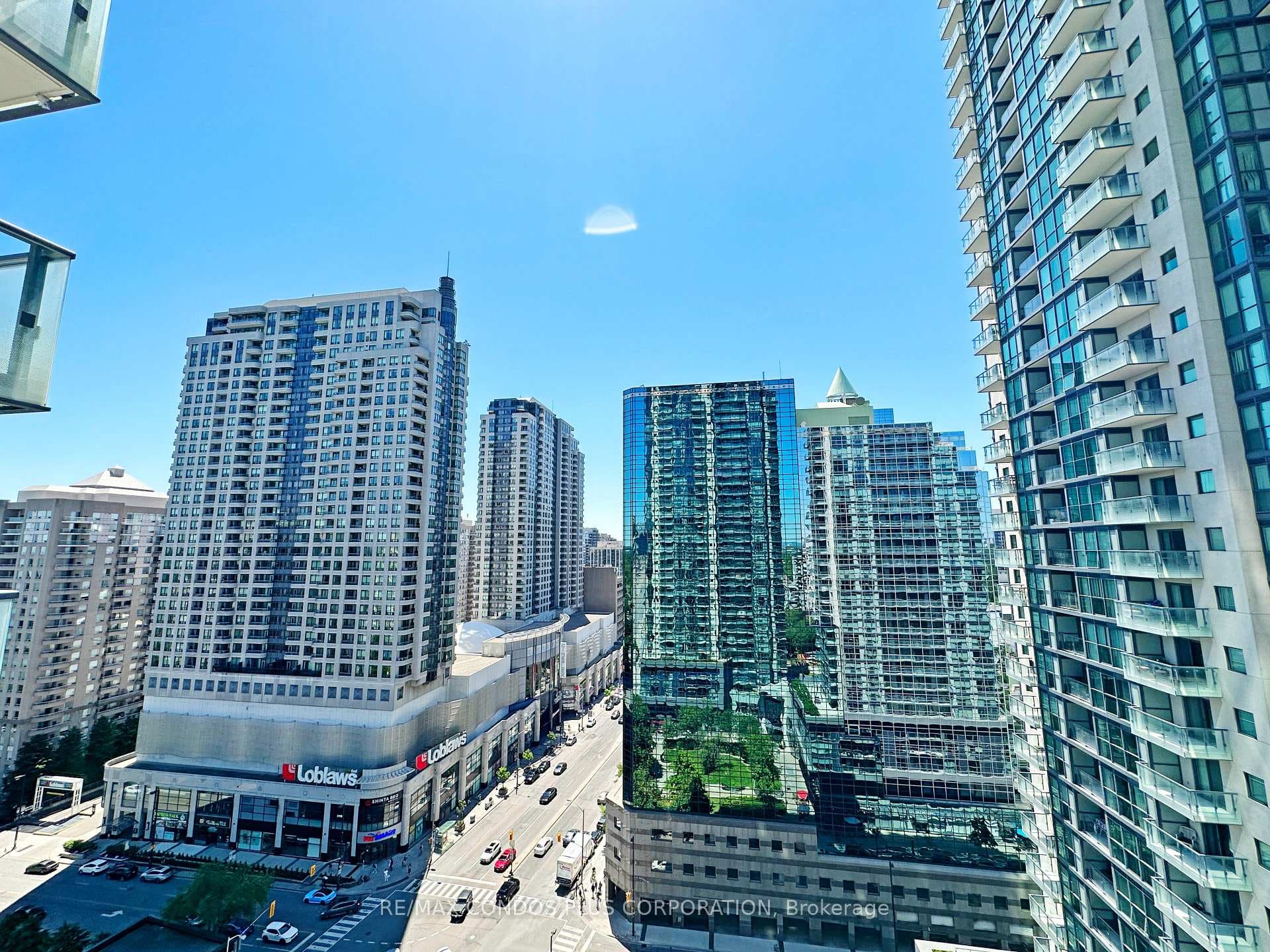 5168 Yonge Street Unit 1901 photo 17