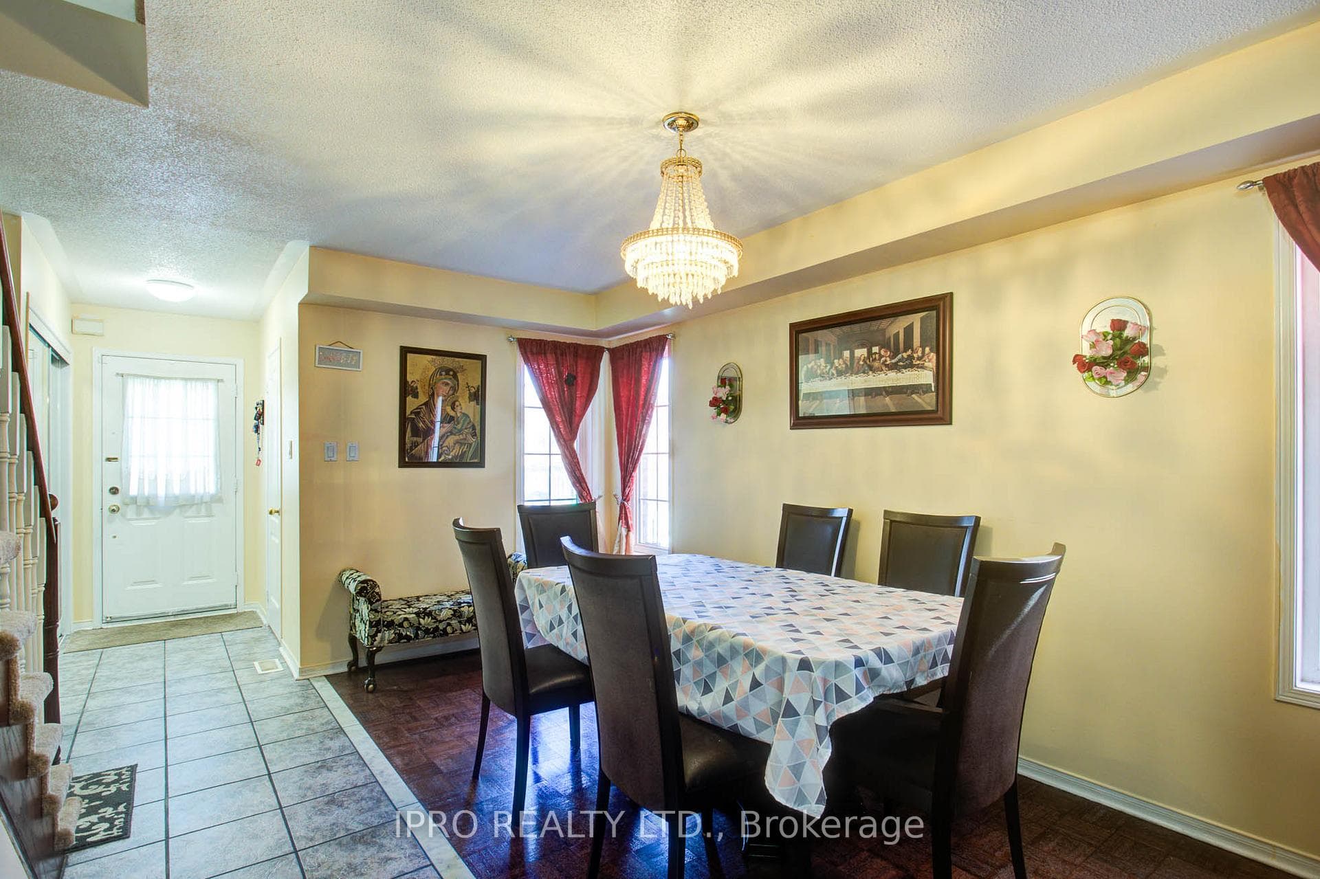 48 Thunderbird Trail photo 9