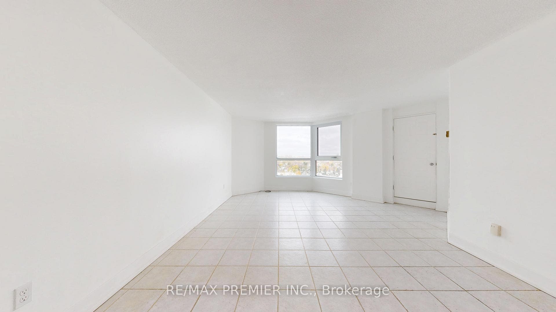 238 Albion Road Unit 1607 photo 17