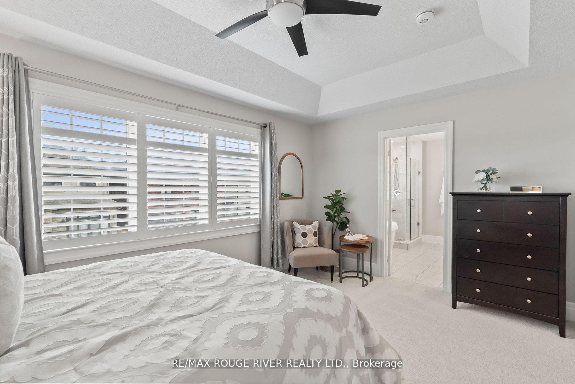 2 Blenheim Circle photo 22