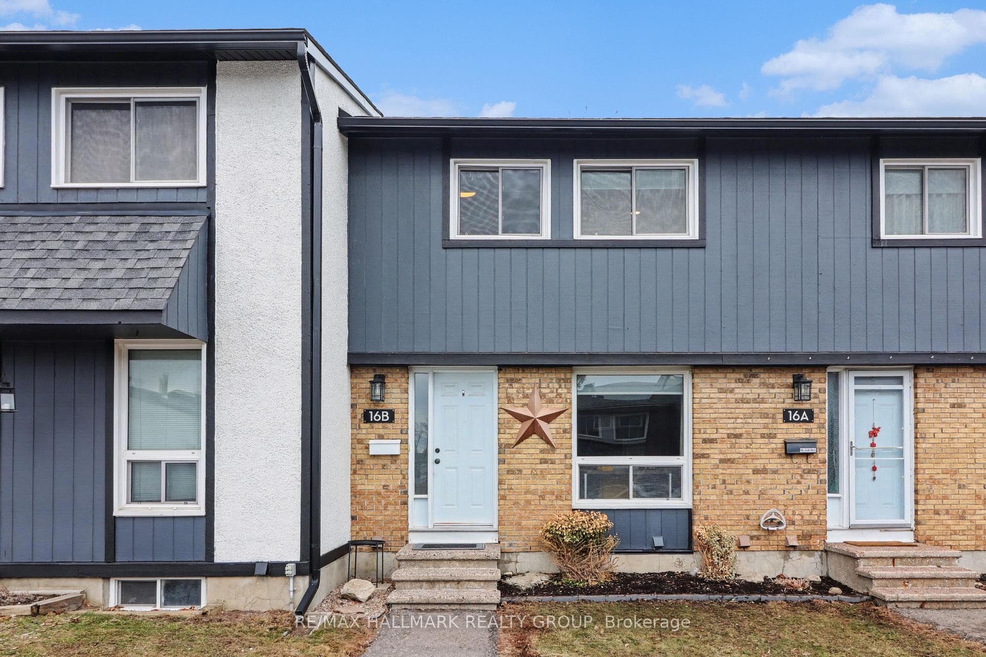 16B Spring Grove Lane photo 1