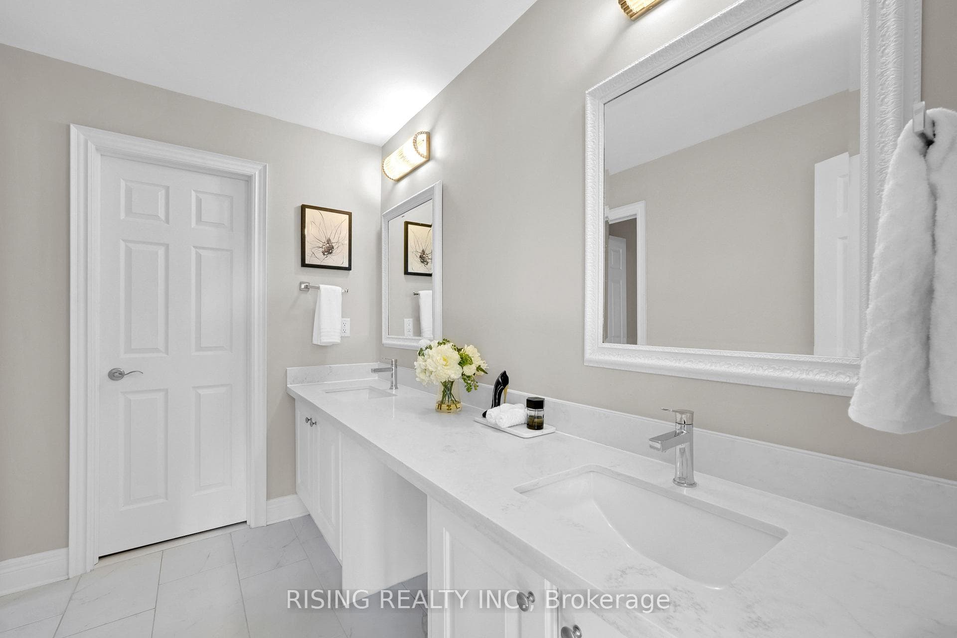 22 Jacob Brill Crescent photo 23