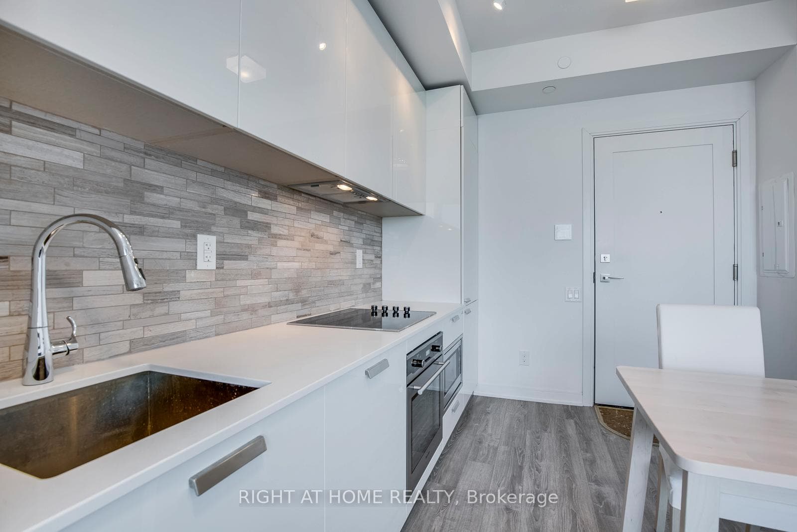 50 Charles Street Unit 3910 photo 18