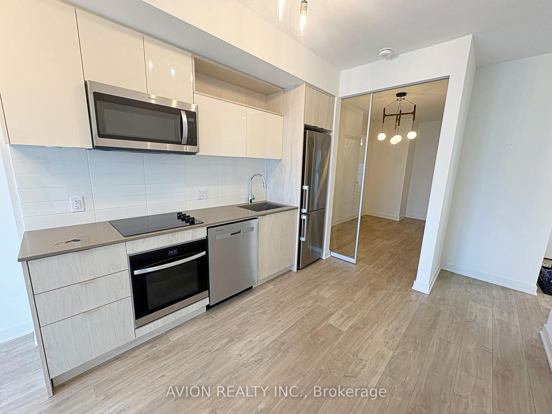 100 Dalhousie Street Unit 1802 photo 4
