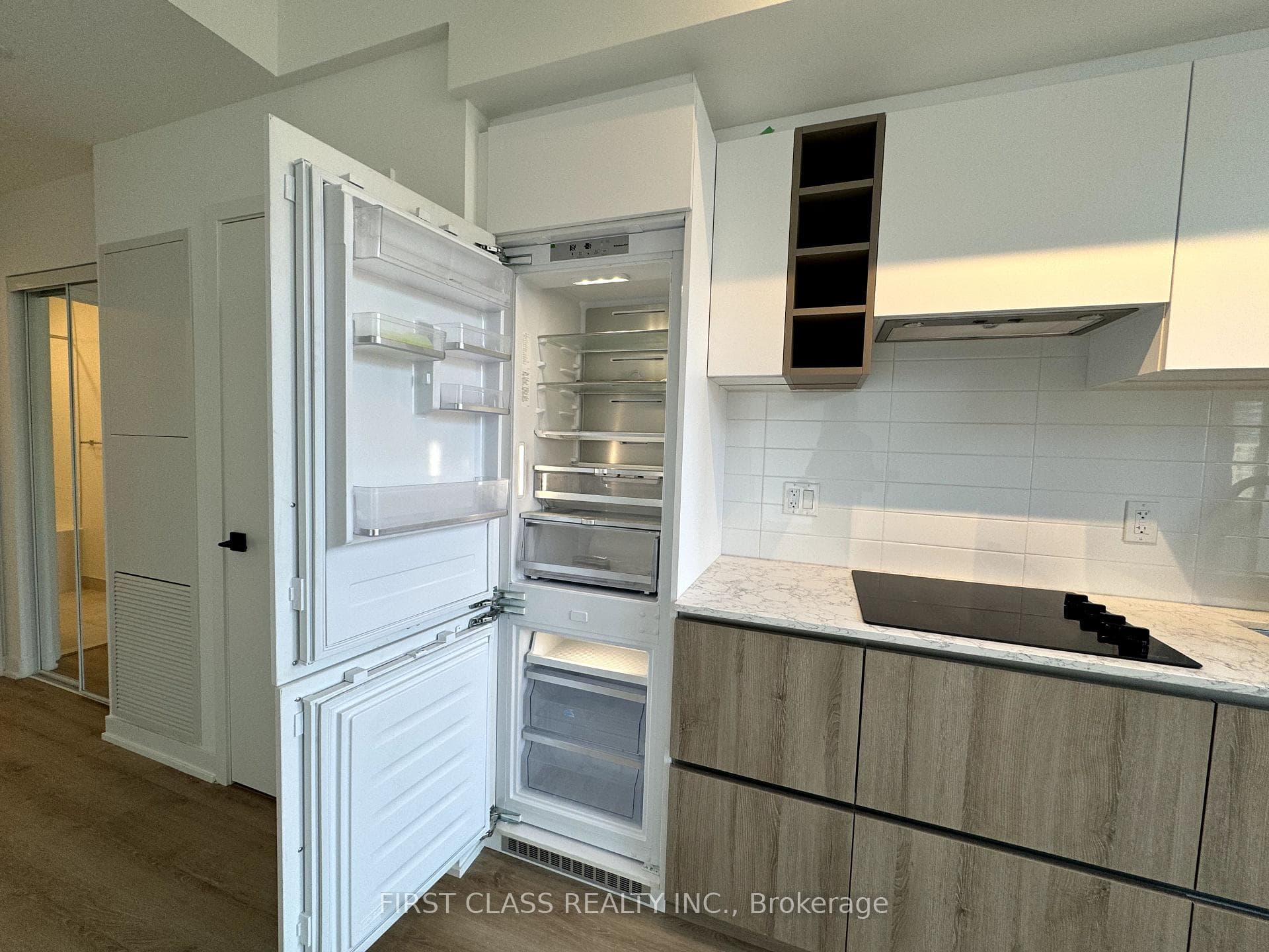 319 Jarvis Street Unit 1505 photo 14