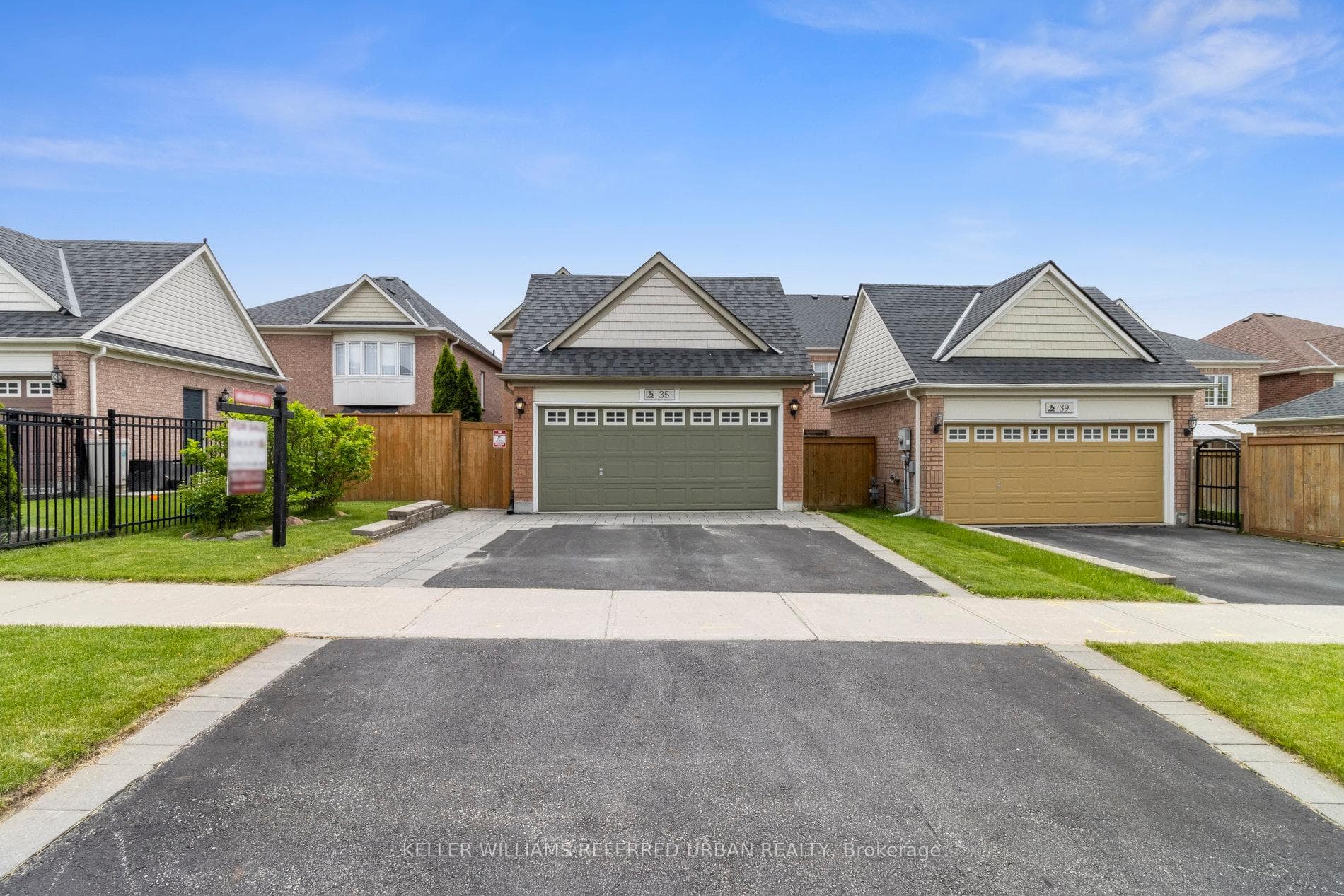 35 Manley Avenue photo 37