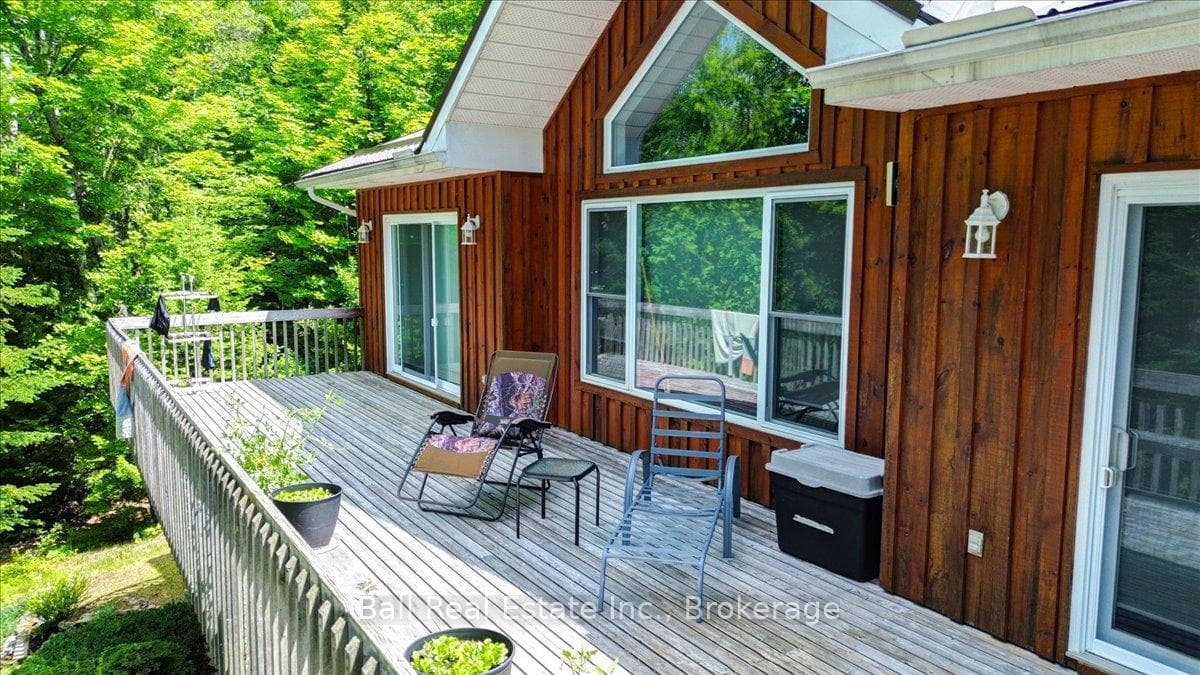 240 Stringer Drive photo 15