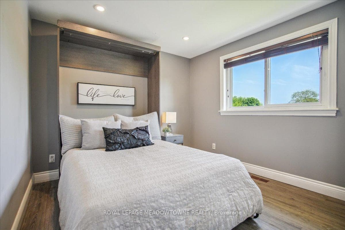781 Graham Bell Court photo 19
