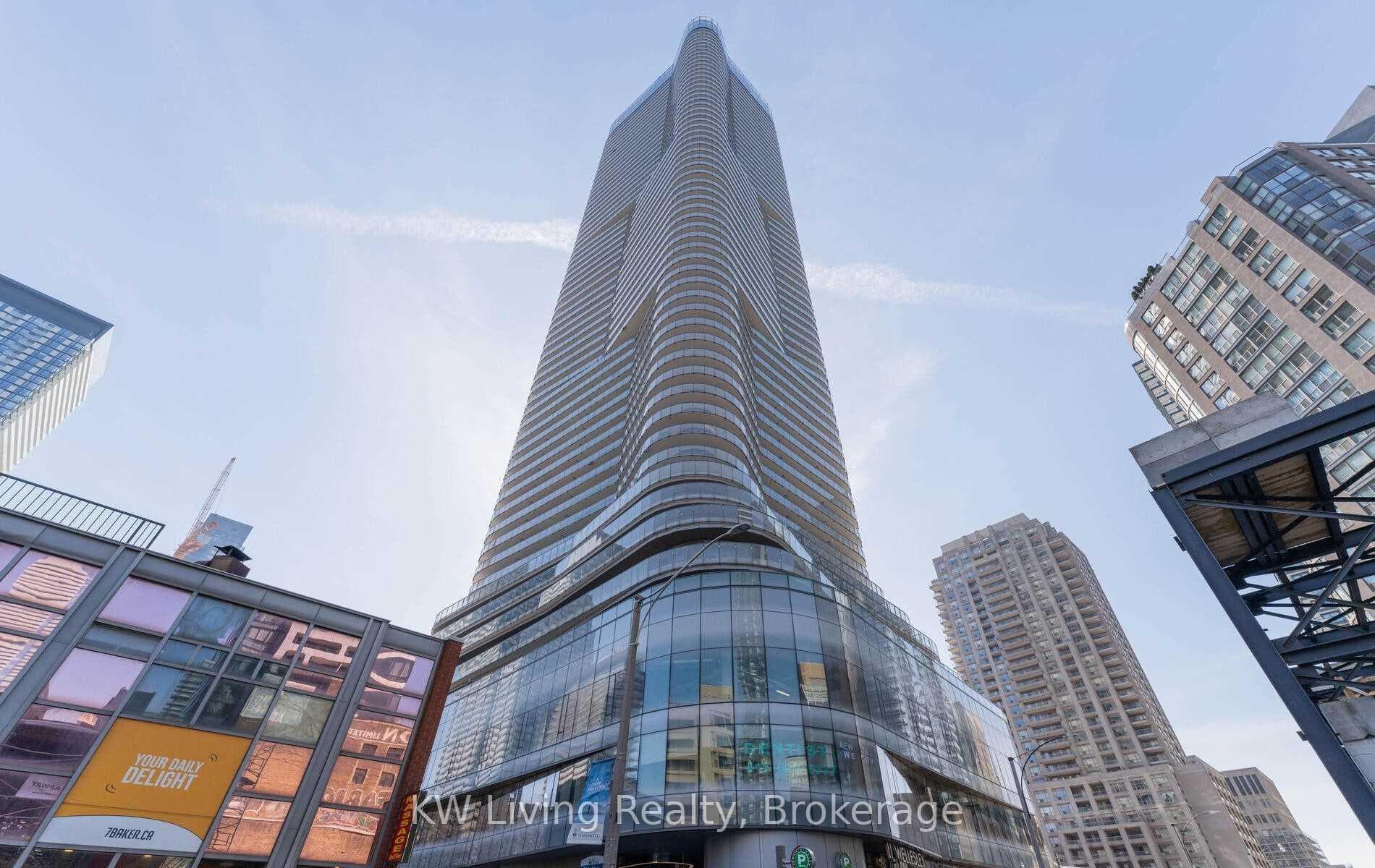 11 Wellesley Street Unit 3511 photo 1