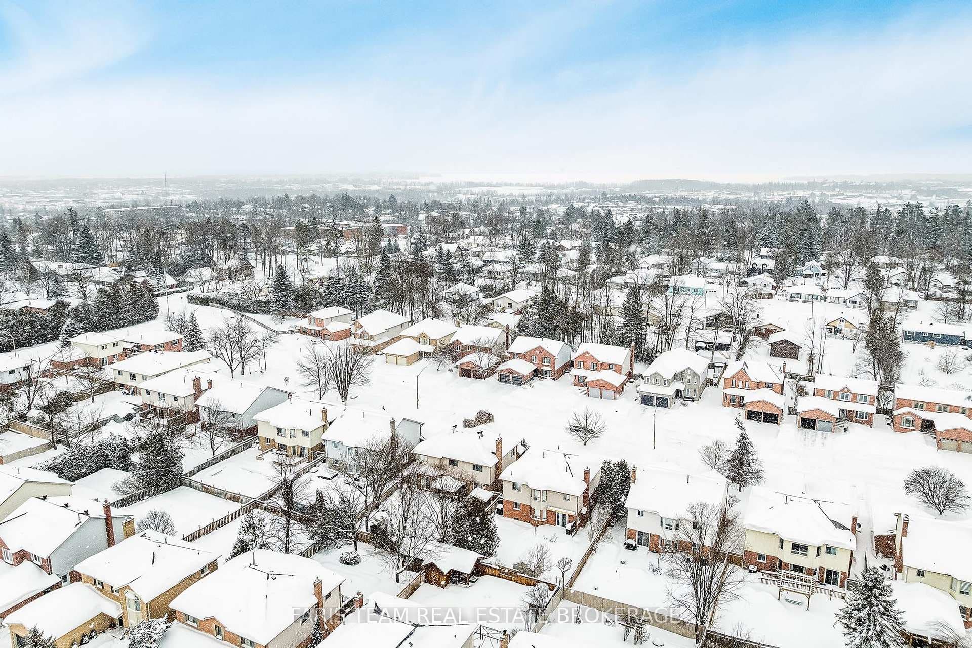 363 Grenville Avenue photo 43