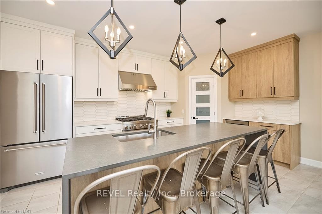 264 CLARE Avenue photo 13