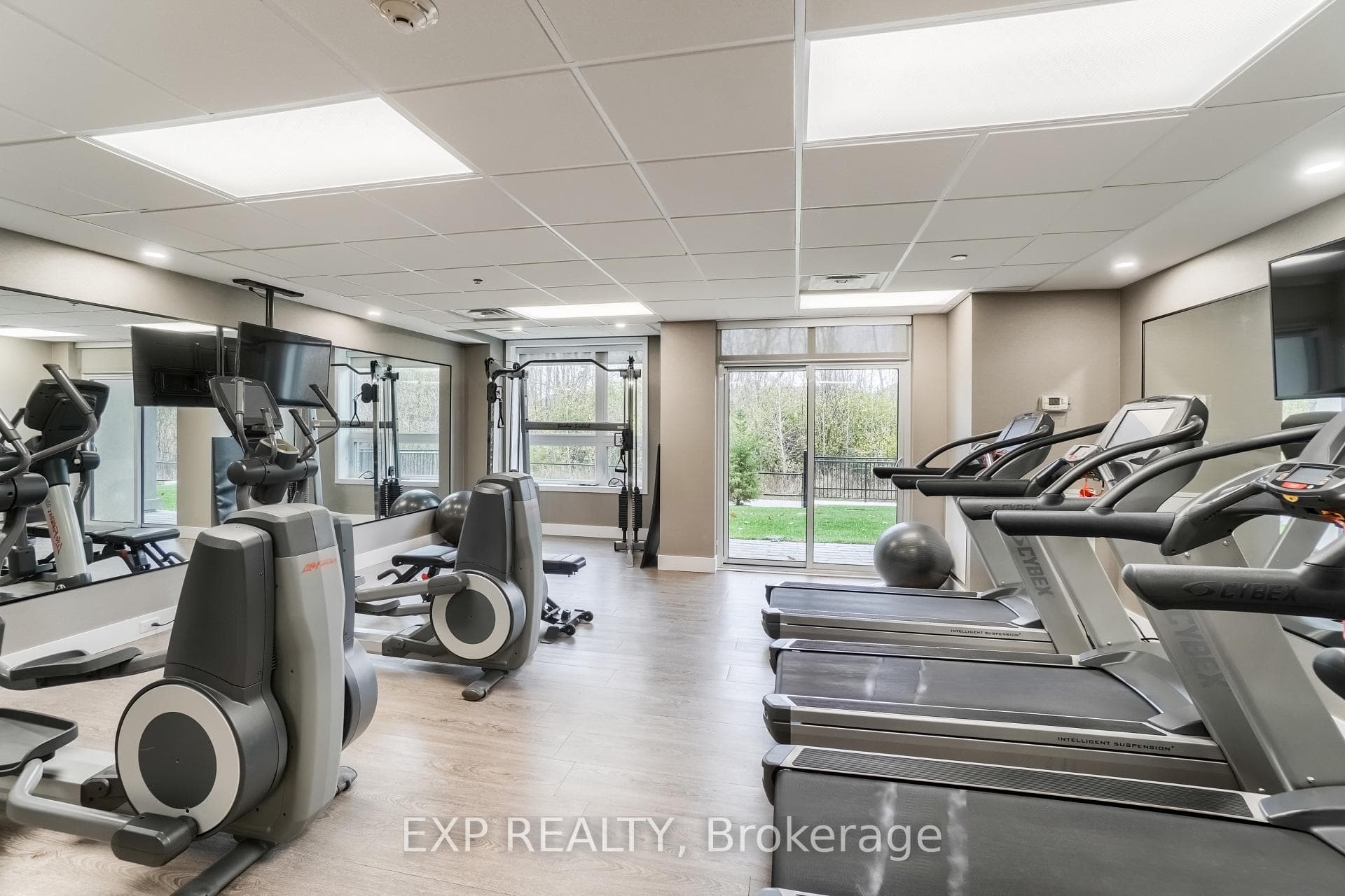 125 Shoreview Place Unit 121 photo 19