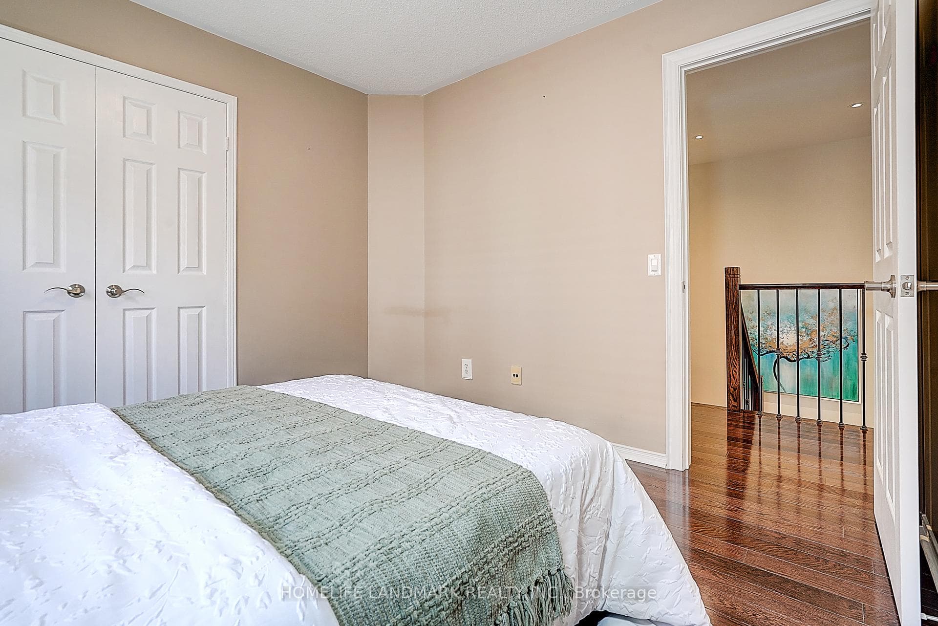 90 Snowdon Circle photo 33