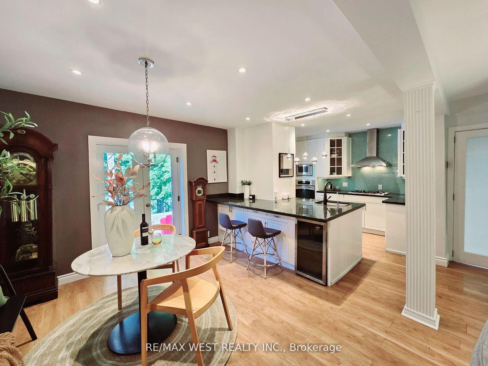 140 Brookside Drive photo 6